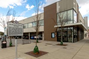 Hillsboro Village-Free Parking-9 mins to downtown!