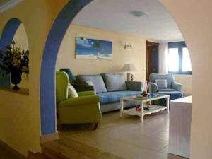 Holiday Home Marbella Guia Isora by Interhome