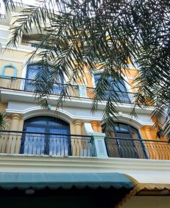 Grand World Beach House