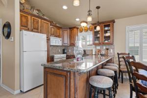 Charming 2-bedroom home in Port Isabel, perfect for a relaxing getaway.