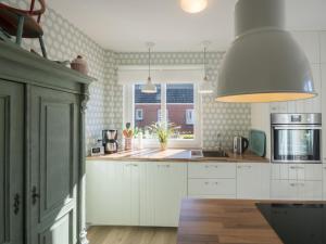 Holiday Home Polly by Interhome