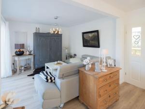 Holiday Home Polly by Interhome