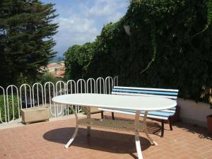 Holiday Home Villa Aliotis 200m vom Meer entfernt by Interhome