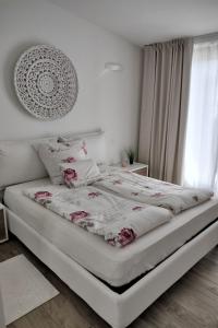 Apartment mit Terrasse by Interhome img32