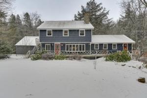 3 Mi to Mount Snow Spacious West Dover Home
