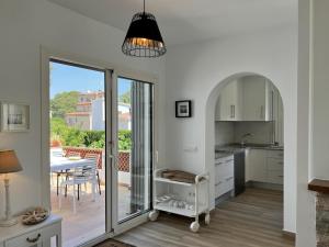 Casa Del Mar - Villa con Jardín, 2 Piscinas y a 50m del Mar en Sant Martí dEmpúries - HISP-7-18