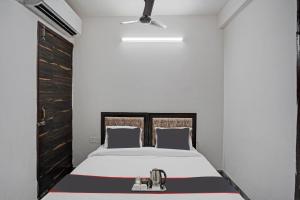 Hotel O SK Residency Rohini