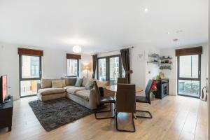 GuestReady - Charming London retreat with balcony