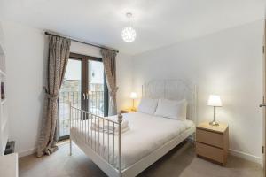 GuestReady - Charming London retreat with balcony