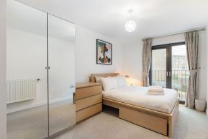 GuestReady - Charming London retreat with balcony
