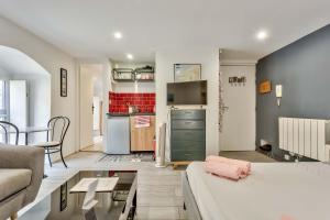 Studio Alienor Place la Bourse Bordeaux