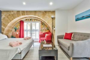 Studio Alienor Place la Bourse Bordeaux