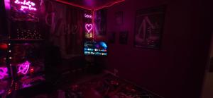 Love Room Chambre Privée Chez Habitant proche gare rer 5 minute à pied