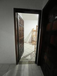 brisa do mar hostel Quarto privado ate 8 pessoas uma quadra da praia