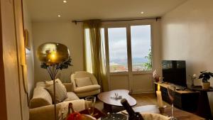 Vue Paris 1 min de la gare