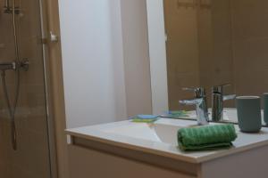 NICE TIME - Chic New Flat & Nice Port