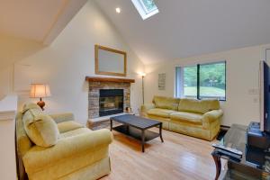 Deck and Fire Pit Pocono Lake Home Near Skiing!