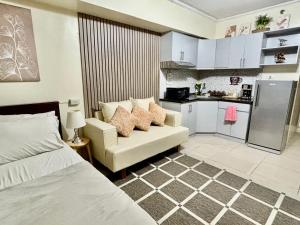 Minimalist Suite with Balcony at Serin West Tagaytay