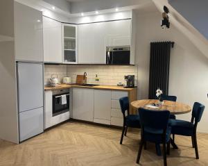 Lets Stay Apartments - Pearl