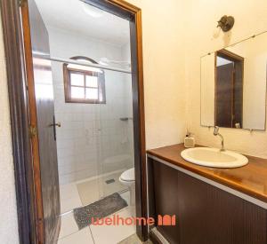 Casa em Itanhaem com Piscina a 10min da Praia