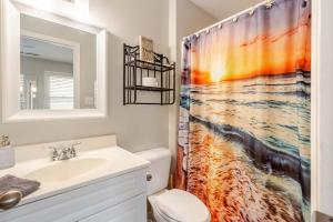 Whitecaps Surf City Beachfront Townhome
