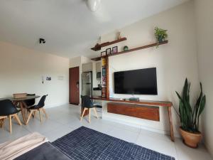 Apartamento Ingleses Florianópolis, 2 quartos aconchegante 1,6 km da praia