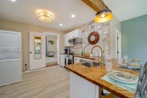 Dtwn McAlester Home Near Wedding Chapel and Casino