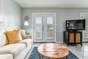 Grand Caribbean East #111