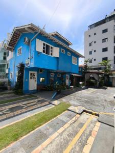 Pousadinha e Residencial Sto António - Praia de BombasBombinhas-SC