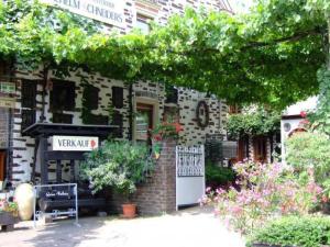 Apartment Gesamte Wohnung in Pommern by Interhome