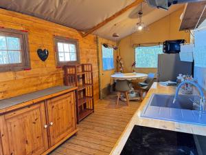 Holiday Home Familienzelt Nachlass by Interhome