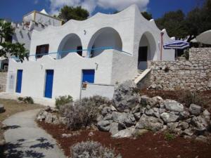 Holiday Home Villa Meris in Castro in Apulien by Interhome