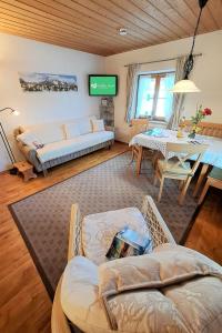 Apartment Appartement in Bad Bayersoien mit Großem Garten by Interhome