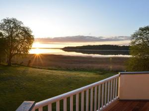 Apartment Wohnung im zweiten Obergeschoss des Gutshauses by Interhome