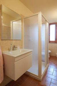 Holiday Home Fichtenhaus mit Schwimmbad zwischen Florenz und Arezzo by Interhome