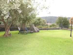 Apartment Wohnung Casa Etna mit Wasserblick by Interhome