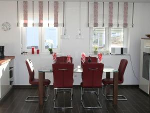 Holiday Home Villa Kiek ut by Interhome