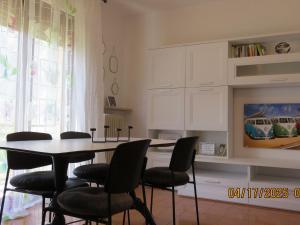 Apartment Villa im Grünen in Riva del Garda mit Terrasse by Interhome