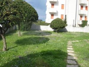 Apartment Wohnung 'Mare Blu 3' in Strandnähe by Interhome