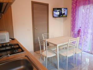 Apartment In der Nähe des Meeres Wohnung Fiorita 4 erster Stock by Interhome