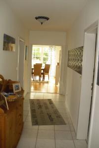 Apartment Modernisierte Ferienwohnung mit Balkon by Interhome