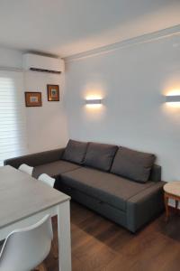 Apartment Große Wohnung in Salou by Interhome