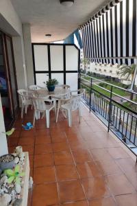 Apartment Große Wohnung in Salou by Interhome