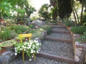 Apartment Wohnung mit Blick auf den Gardasee by Interhome