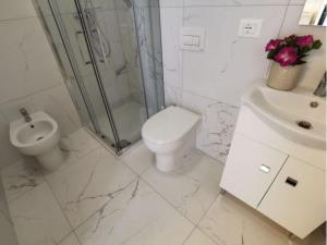 Apartment Ein-Zimmer-Wohnung Saturno 303 by Interhome