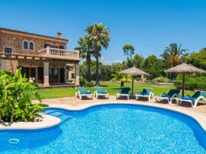 Holiday Home Fantastische Finca mit überdachter Terrasse by Interhome