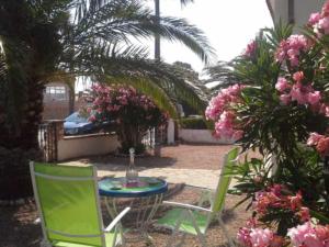 Holiday Home Geräumiges- strandnahes Ferienhaus mit Garten by Interhome