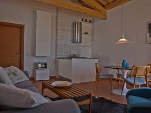 Apartment Wohnung Villa Liberta mit Pool by Interhome