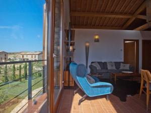 Apartment Wohnung Villa Liberta mit Pool by Interhome