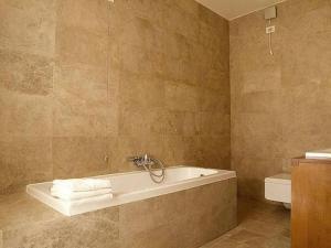 Apartment Wohnung Villa Famiglia2 mit gemeinschaftlichem Pool by Interhome